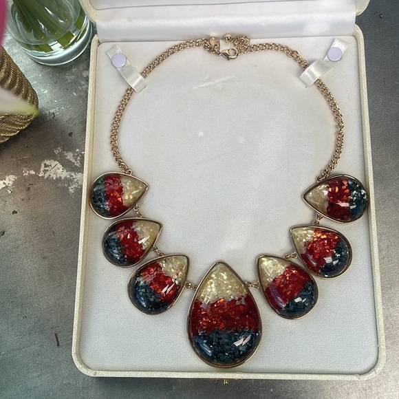 Charming Charlie Necklace - Picture 1 of 2